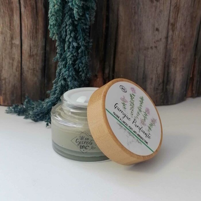 Masque à l'argile verte anti imperfections